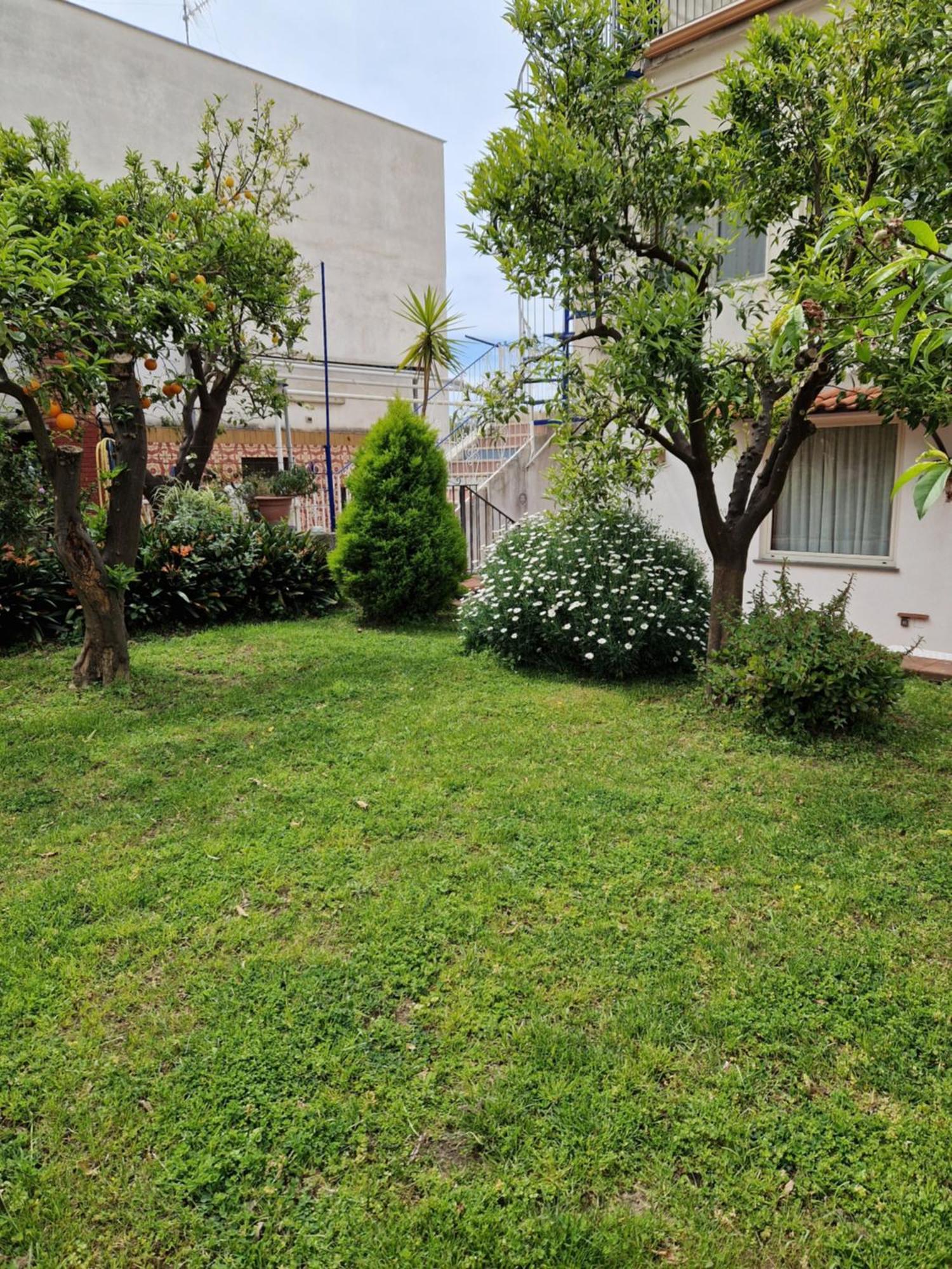 Il Giardino Dei Gigli Apartment Meta Exterior photo